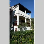 דירה Zdenka Raša